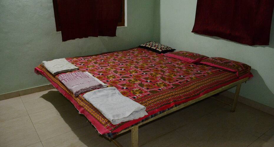 Sarika Guest House, Alibaug 5
